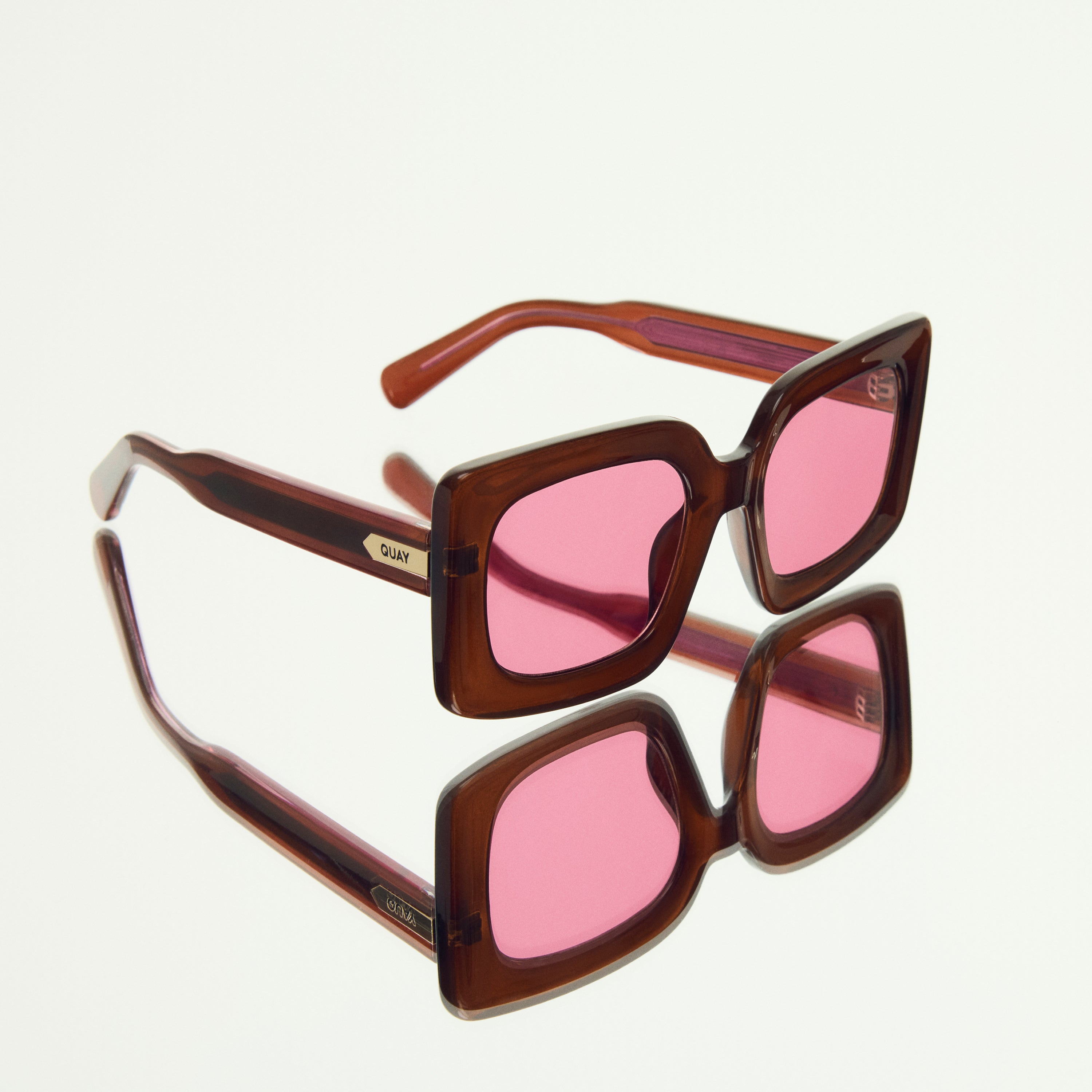 Talk Show - Image 10